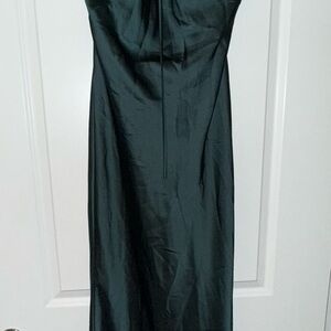 Chic Strapless Evergreen Dress